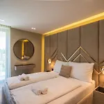 Myflat Coral 61 Luxury شيوفوك
