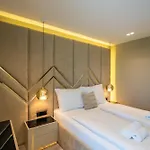 Myflat Coral 61 Luxury * شيوفوك