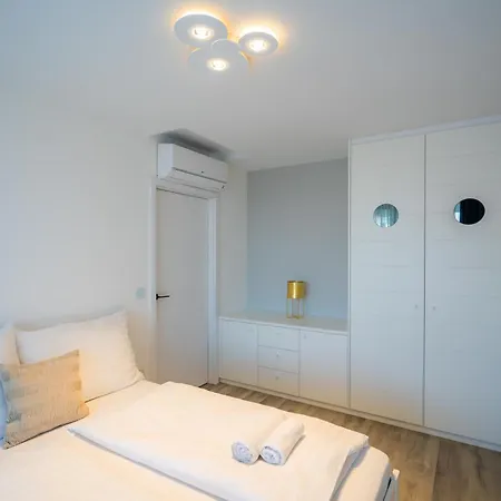 Myflat Coral 61 Luxury Apartamento Siófok