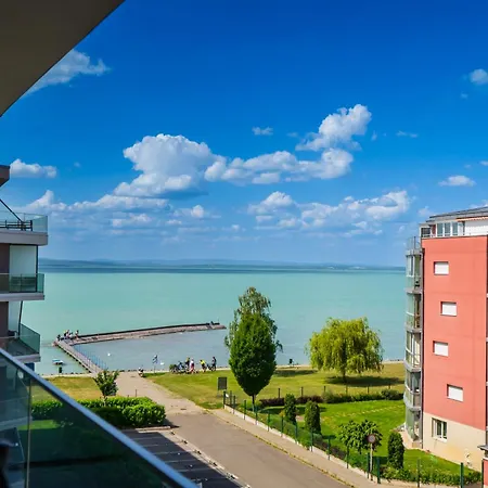 Myflat Coral 61 Luxury Appartement